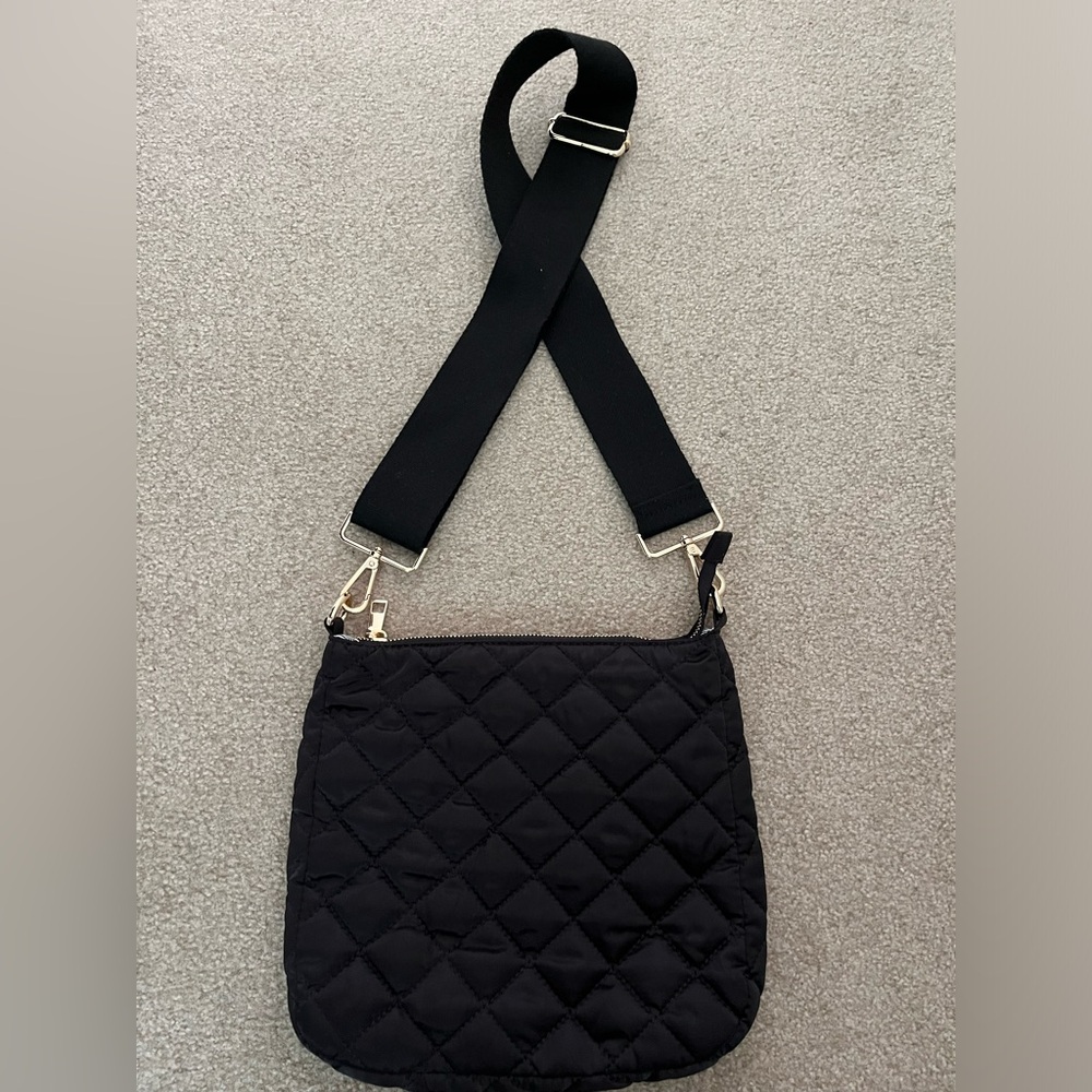 Social Threads x The Motherchic Quilted Messenger Bag